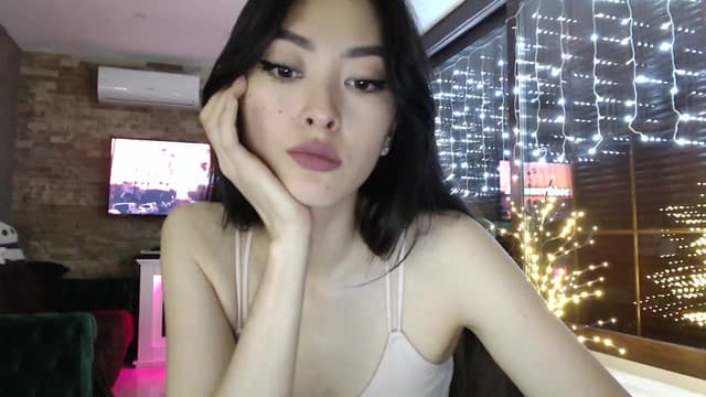 Gallery image thumbnail from Vikki's myfreecams stream on, 12/29/2023, 24:33 image 10 of 20
