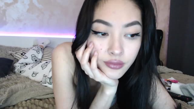 Gallery image thumbnail from Vikki's myfreecams stream on, 01/09/2024, 24:32 image 15 of 20