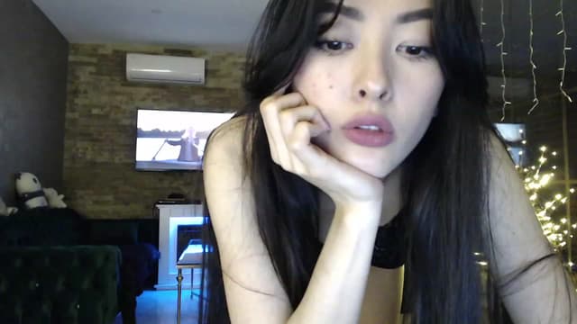 Gallery image thumbnail from Vikki's myfreecams stream on, 01/12/2024, 24:48 image 3 of 20