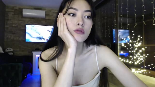 Gallery image thumbnail from Vikki's myfreecams stream on, 01/16/2024, 01:07 image 13 of 20