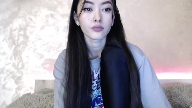 Gallery image thumbnail from Vikki's myfreecams stream on, 01/29/2024, 22:51 image 17 of 20