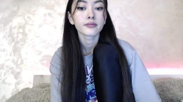 Gallery image thumbnail from Vikki's myfreecams stream on, 01/29/2024, 22:51 image 14 of 20