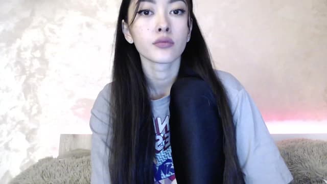 Gallery image thumbnail from Vikki's myfreecams stream on, 01/29/2024, 22:51 image 15 of 20