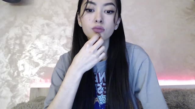 Gallery image thumbnail from Vikki's myfreecams stream on, 01/29/2024, 22:51 image 4 of 20