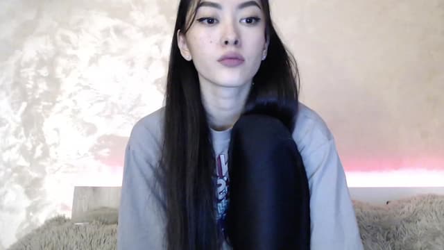 Gallery image thumbnail from Vikki's myfreecams stream on, 01/29/2024, 23:38 image 12 of 20