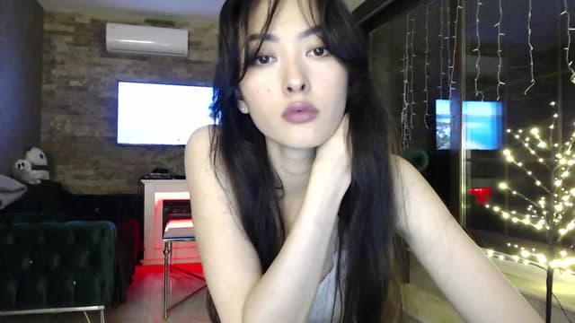 Gallery image thumbnail from Vikki's myfreecams stream on, 01/31/2024, 24:01 image 2 of 20