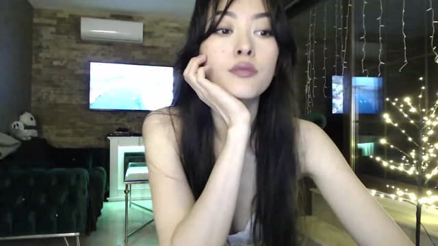 Gallery image thumbnail from Vikki's myfreecams stream on, 01/31/2024, 24:01 image 3 of 20