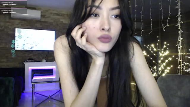 Gallery image thumbnail from Vikki's myfreecams stream on, 01/31/2024, 24:36 image 10 of 20