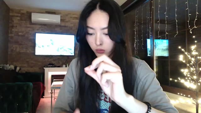 Gallery image thumbnail from Vikki's myfreecams stream on, 01/31/2024, 23:36 image 10 of 20