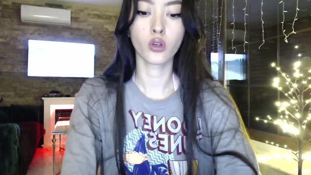Gallery image thumbnail from Vikki's myfreecams stream on, 02/01/2024, 24:38 image 20 of 20