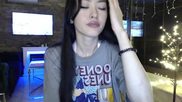 Gallery image thumbnail from Vikki's myfreecams stream on, 02/01/2024, 24:38 image 10 of 20
