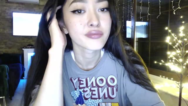 Gallery image thumbnail from Vikki's myfreecams stream on, 02/01/2024, 24:38 image 11 of 20