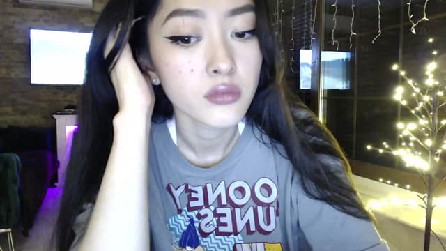 Gallery image thumbnail from Vikki's myfreecams stream on, 02/01/2024, 24:39 image 19 of 20
