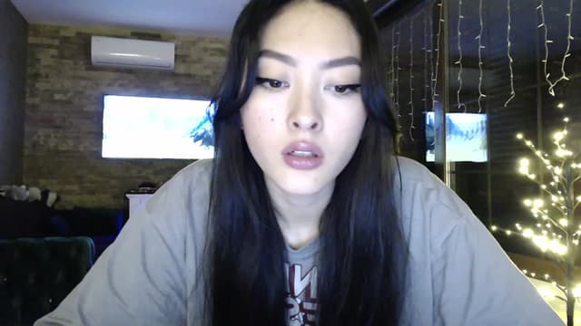 Gallery image thumbnail from Vikki's myfreecams stream on, 02/01/2024, 24:39 image 4 of 20
