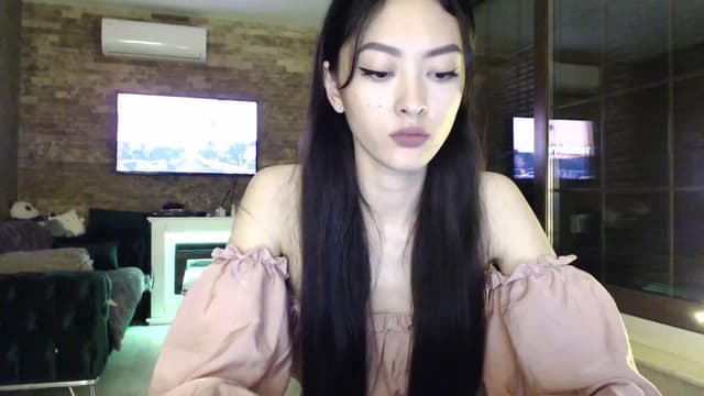 Gallery image thumbnail from Vikki's myfreecams stream on, 02/09/2024, 24:31 image 20 of 20