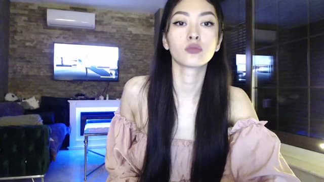 Gallery image thumbnail from Vikki's myfreecams stream on, 02/09/2024, 24:31 image 18 of 20
