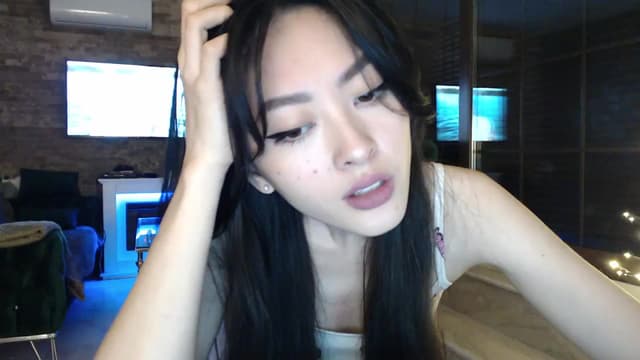 Gallery image thumbnail from Vikki's myfreecams stream on, 02/10/2024, 01:55 image 7 of 20