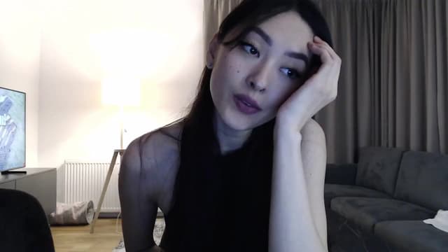 Gallery image thumbnail from Vikki's myfreecams stream on, 03/07/2024, 24:36 image 1 of 20