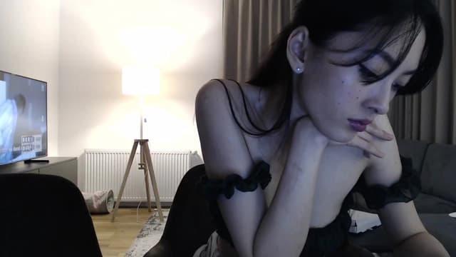 Gallery image thumbnail from Vikki's myfreecams stream on, 03/07/2024, 01:11 image 9 of 20