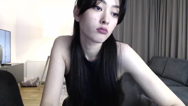 Gallery image thumbnail from Vikki's myfreecams stream on, 03/07/2024, 23:08 image 15 of 20
