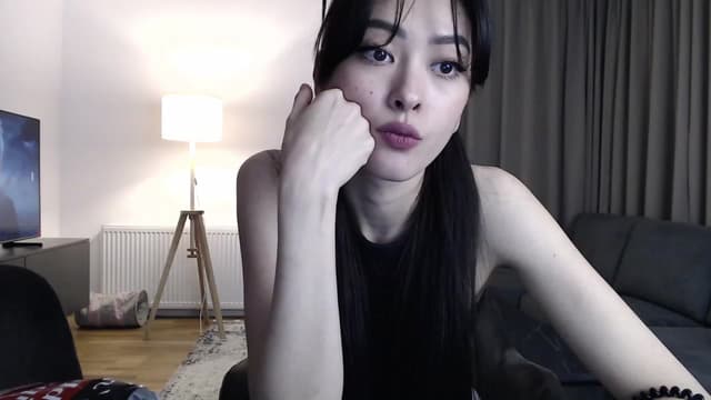 Gallery image thumbnail from Vikki's myfreecams stream on, 03/07/2024, 23:41 image 1 of 20