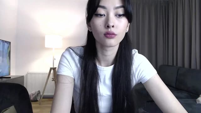 Gallery image thumbnail from Vikki's myfreecams stream on, 03/13/2024, 22:31 image 2 of 20