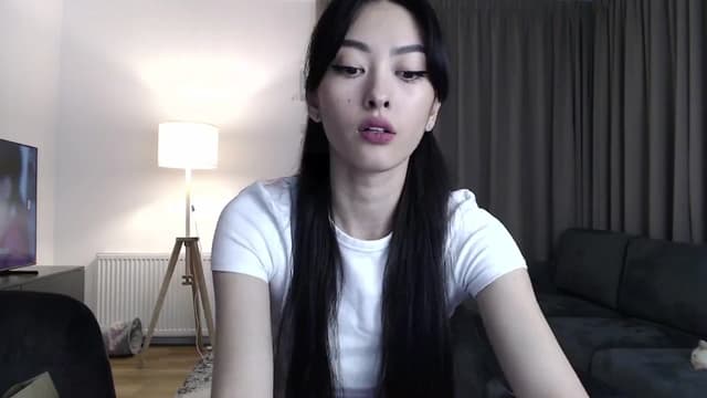 Gallery image thumbnail from Vikki's myfreecams stream on, 03/13/2024, 22:31 image 3 of 20