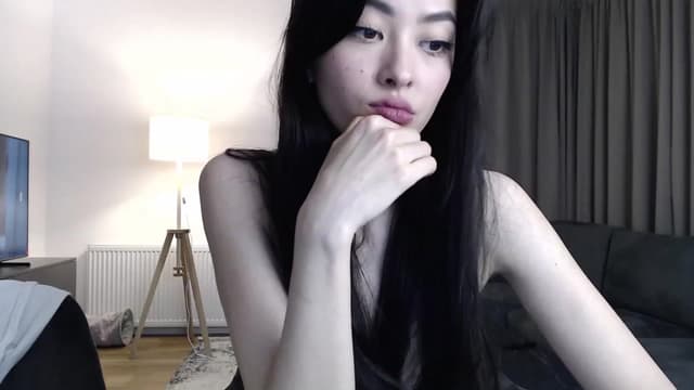 Gallery image thumbnail from Vikki's myfreecams stream on, 03/13/2024, 23:42 image 16 of 20