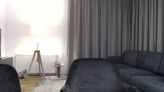 Gallery image thumbnail from Vikki's myfreecams stream on, 03/15/2024, 24:02 image 20 of 20