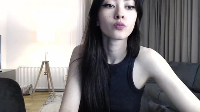Gallery image thumbnail from Vikki's myfreecams stream on, 03/15/2024, 24:02 image 19 of 20