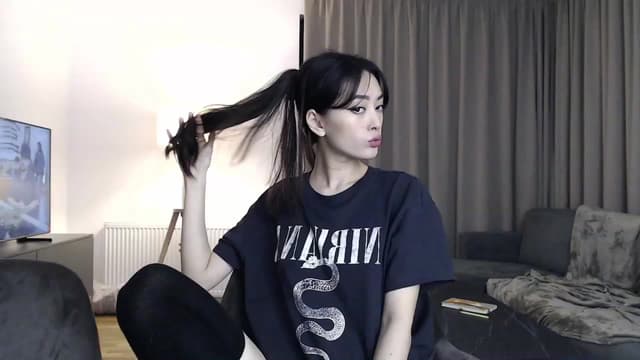 Gallery image thumbnail from Vikki's myfreecams stream on, 03/15/2024, 23:16 image 11 of 20