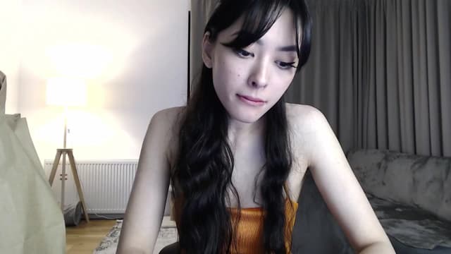 Gallery image thumbnail from Vikki's myfreecams stream on, 04/10/2024, 18:18 image 17 of 20