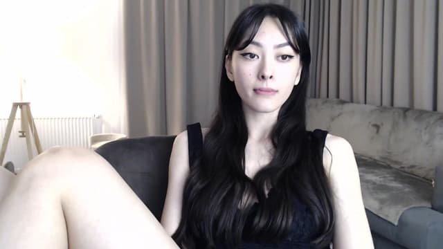 Gallery image thumbnail from Vikki's myfreecams stream on, 04/12/2024, 23:33 image 20 of 20