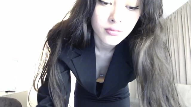 Gallery image thumbnail from Vikki's myfreecams stream on, 04/20/2024, 23:14 image 5 of 20