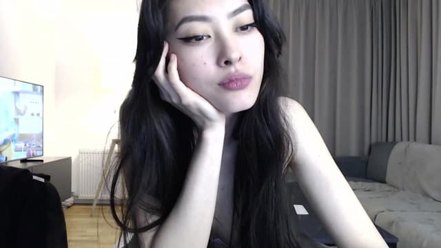 Gallery image thumbnail from Vikki's myfreecams stream on, 04/20/2024, 23:45 image 3 of 20