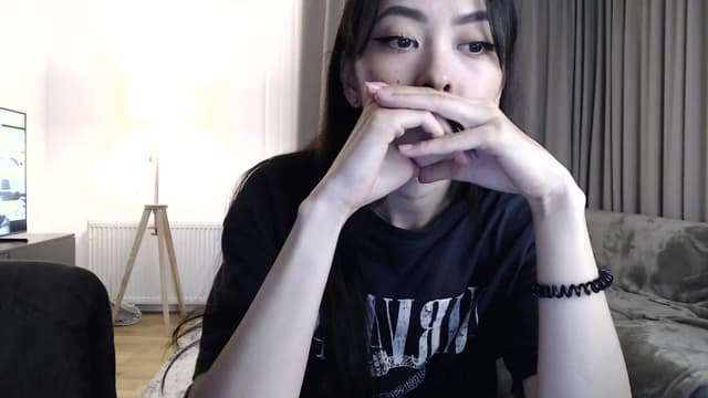 Gallery image thumbnail from Vikki's myfreecams stream on, 04/29/2024, 21:25 image 18 of 20