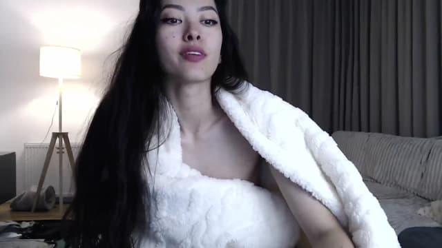 Gallery image thumbnail from Vikki's myfreecams stream on, 05/30/2024, 23:01 image 19 of 20