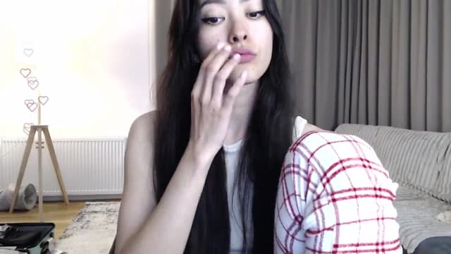 Gallery image thumbnail from Vikki's myfreecams stream on, 05/30/2024, 23:01 image 7 of 20