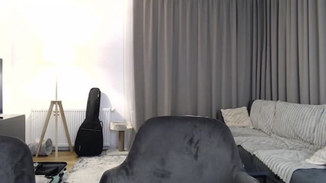 Gallery image thumbnail from Vikki's myfreecams stream on, 05/31/2024, 22:53 image 7 of 20