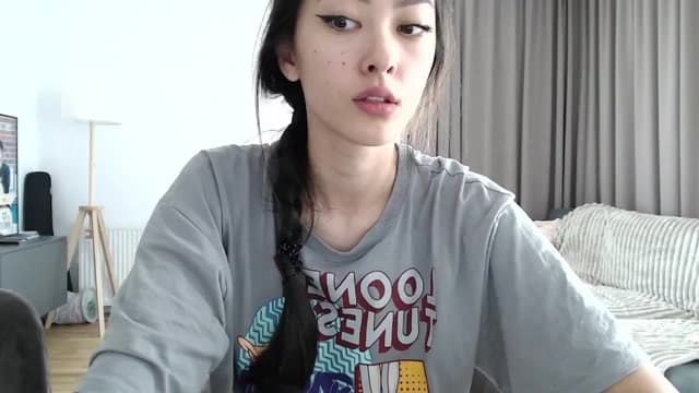 Gallery image thumbnail from Vikki's myfreecams stream on, 06/24/2024, 12:24 image 19 of 20