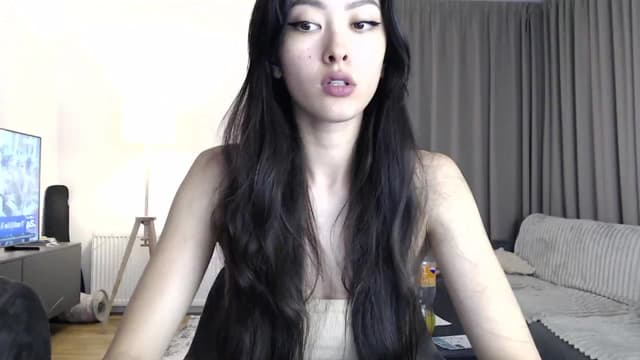 Gallery image thumbnail from Vikki's myfreecams stream on, 06/24/2024, 22:02 image 2 of 20