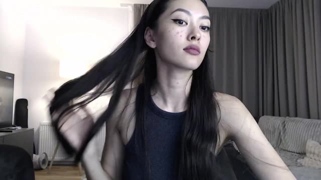 Gallery image thumbnail from Vikki's myfreecams stream on, 06/27/2024, 23:42 image 6 of 20