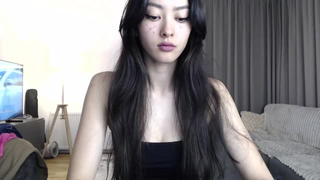 Gallery image thumbnail from Vikki's myfreecams stream on, 06/28/2024, 22:27 image 19 of 20