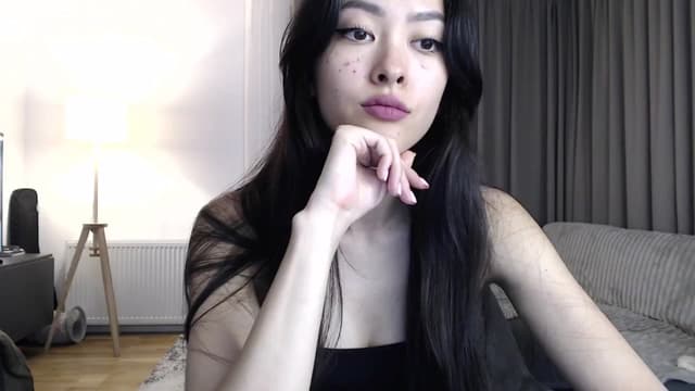 Gallery image thumbnail from Vikki's myfreecams stream on, 06/28/2024, 23:45 image 4 of 20