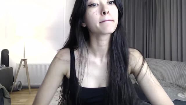 Gallery image thumbnail from Vikki's myfreecams stream on, 06/28/2024, 23:45 image 9 of 20