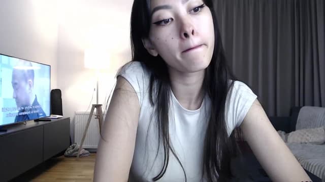 Gallery image thumbnail from Vikki's myfreecams stream on, 07/14/2024, 23:48 image 6 of 20