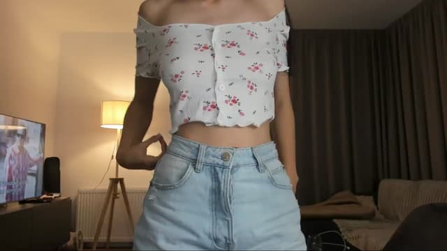Gallery image thumbnail from Vikki's myfreecams stream on, 07/30/2024, 21:57 image 20 of 20