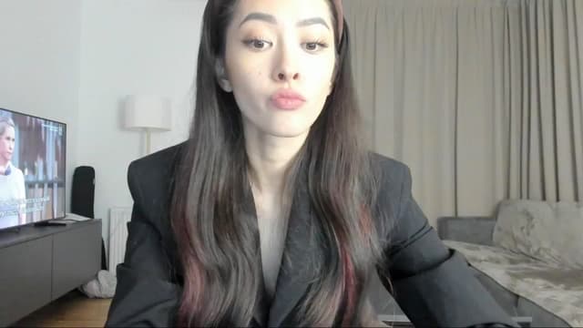 Gallery image thumbnail from Vikki's myfreecams stream on, 08/11/2024, 22:40 image 1 of 20