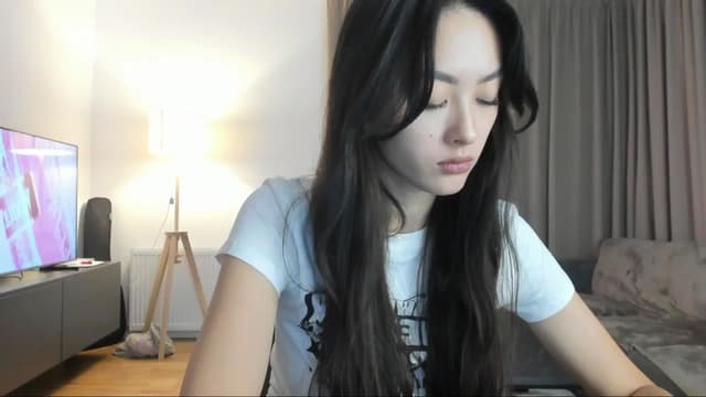 Gallery image thumbnail from Vikki's myfreecams stream on, 08/13/2024, 24:14 image 13 of 20