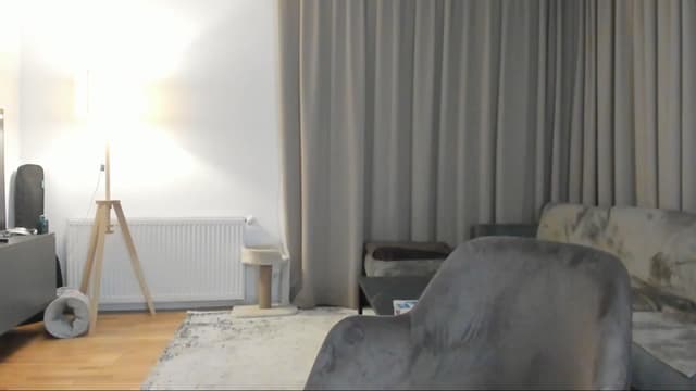 Gallery image thumbnail from Vikki's myfreecams stream on, 08/15/2024, 01:44 image 11 of 20
